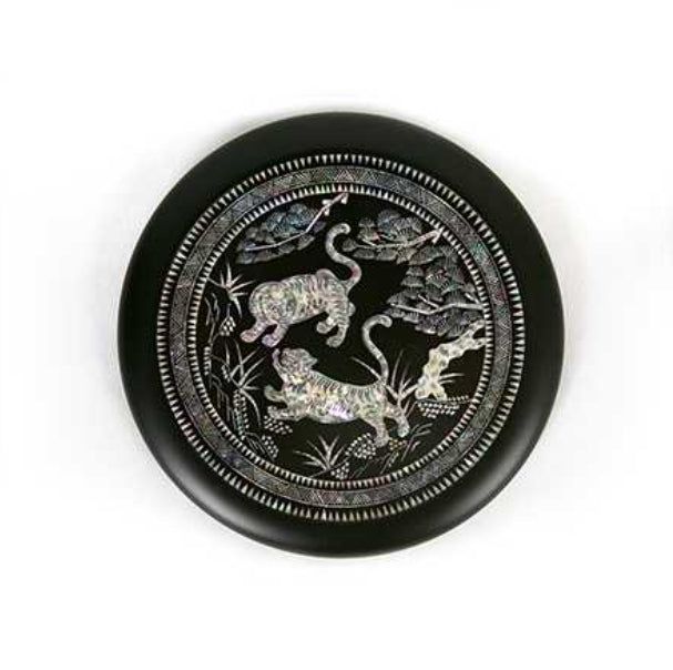 [KOREAN MUSEUM LIFE] tiger design mother-of-pearl hand mirror