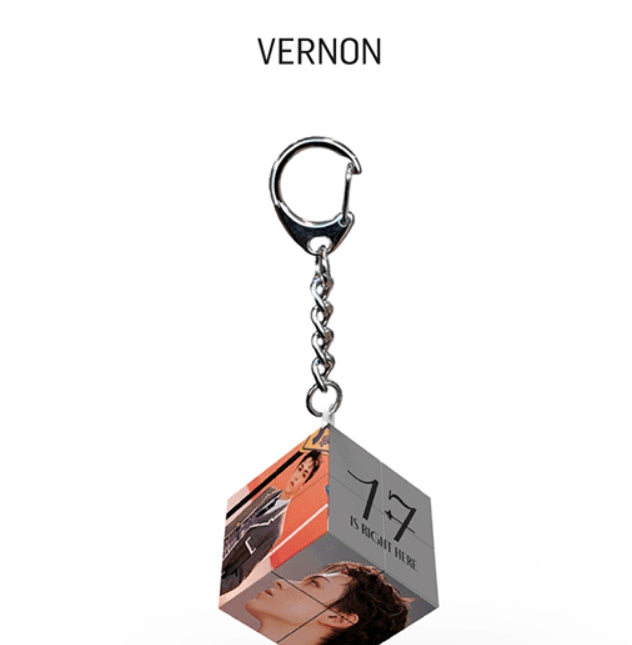 [SEVENTEEN] MINI CUBE KEYRING SET (17 IS RIGHT HERE) OFFICIAL MD