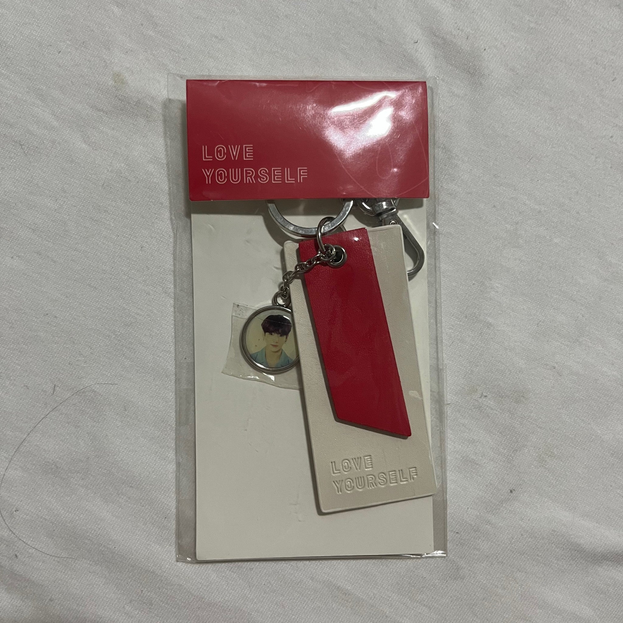 [BTS] love yourself world tour - keyring