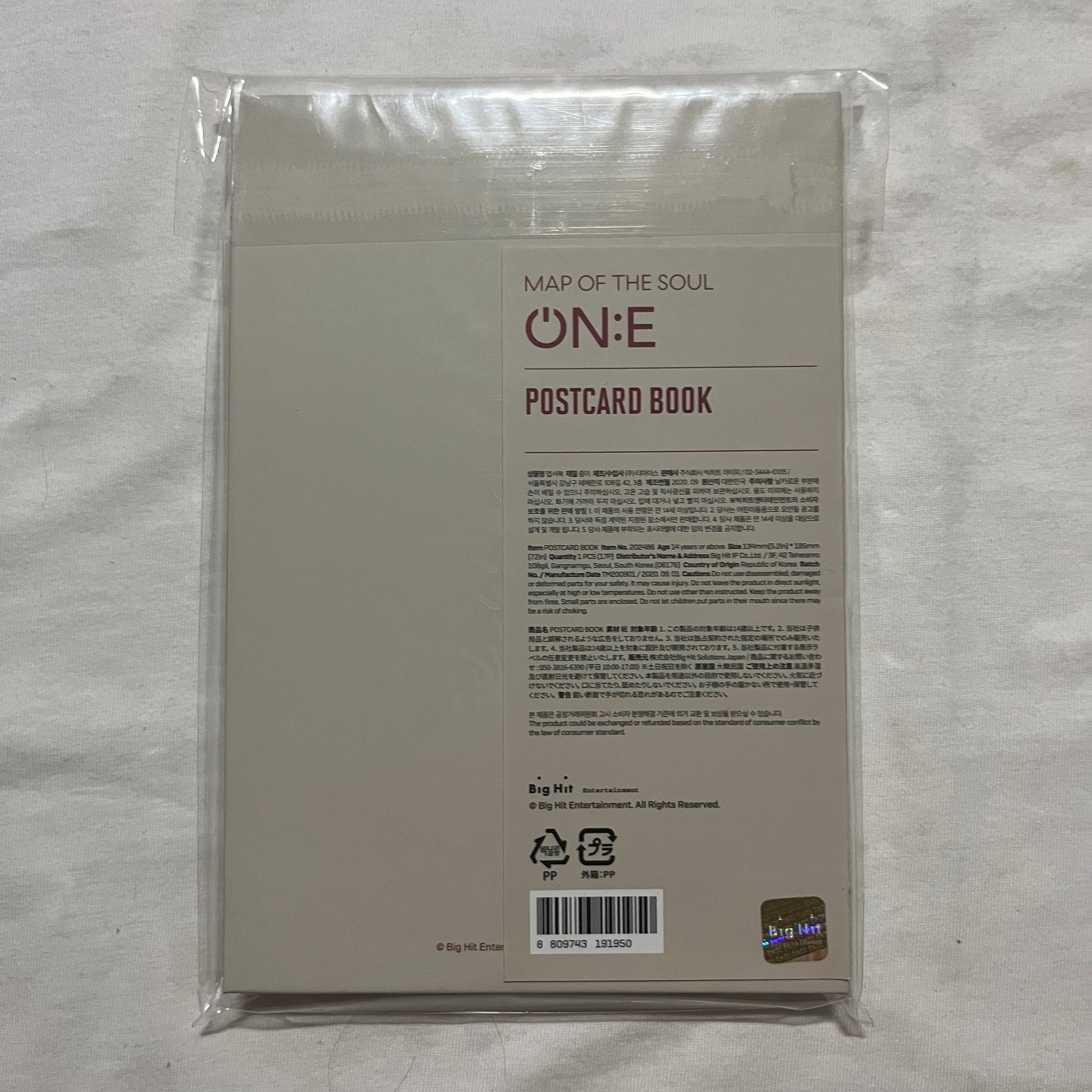 [BTS] BTS MAP OF THE SOUL ON:E OFFICIAL MD - POSTCARD BOOK