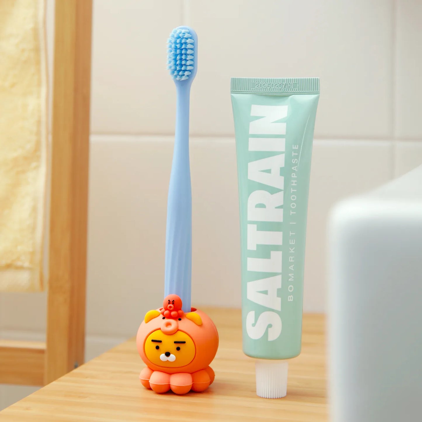 [KAKAO FRIENDS] octopus toothbrush holder