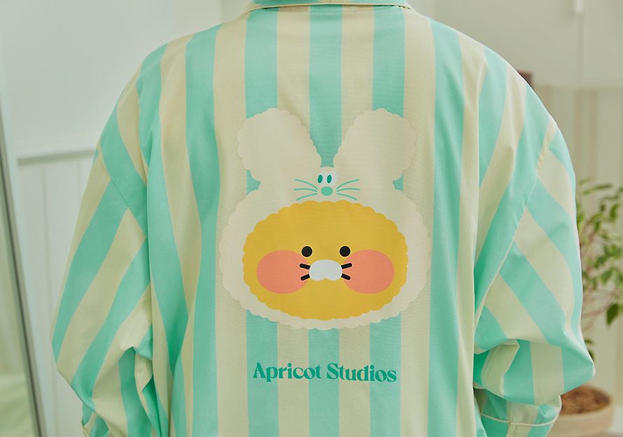 [KAKAO FRIENDS] Apricot Studios X Kakao Robe Choonsik OFFICIAL MD