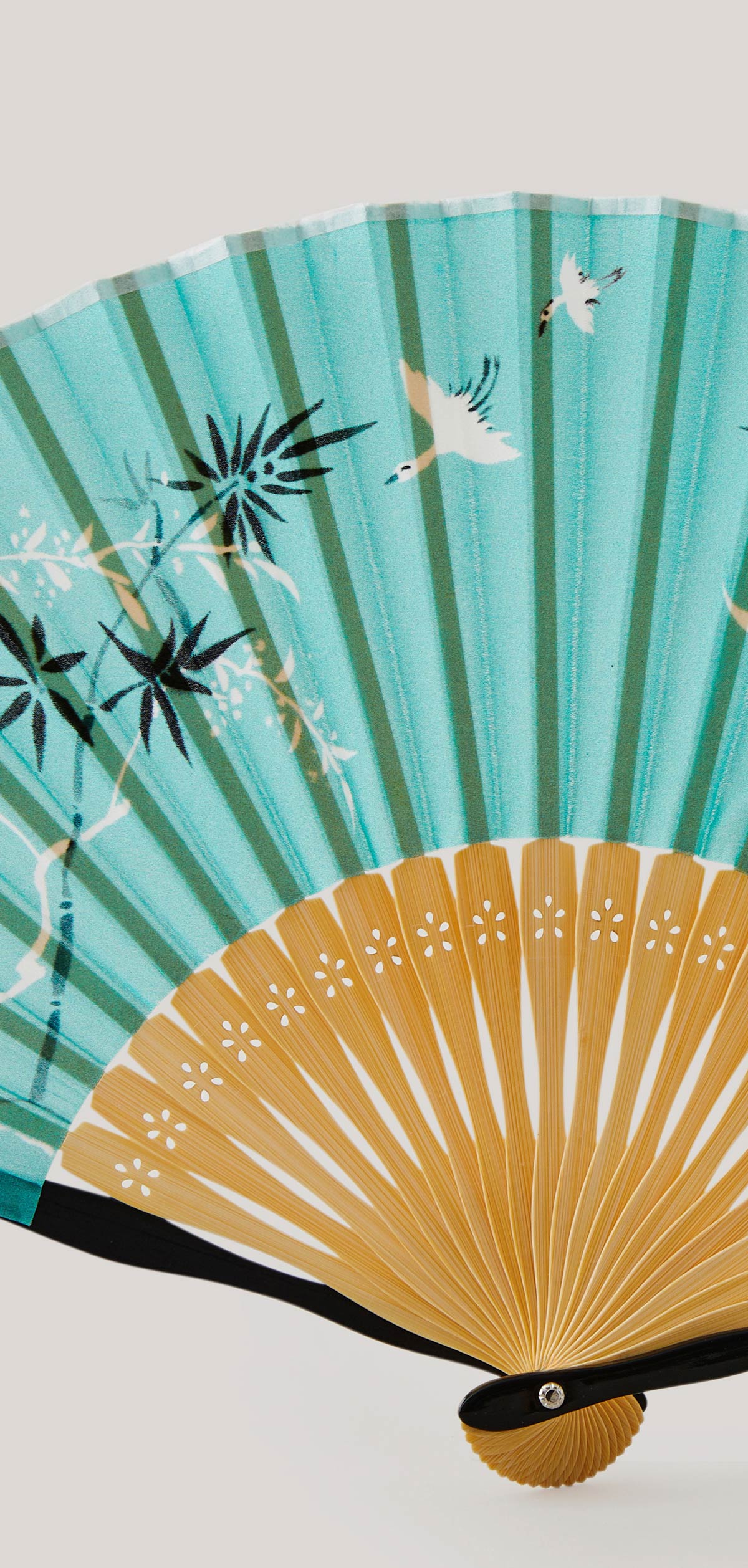 [KOREAN MUSEUM LIFE] celadon fan (cranes and bamboo)