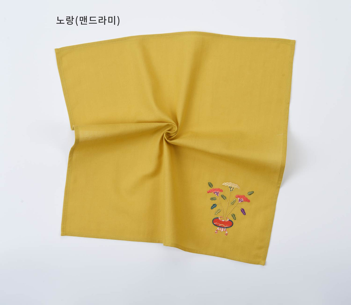 [KOREAN MUSEUM LIFE] embroidered lucky flower handkerchief