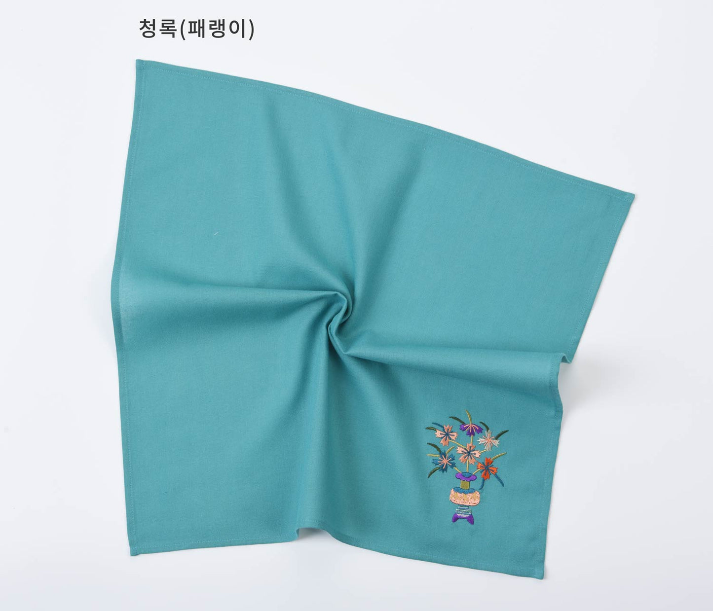 [KOREAN MUSEUM LIFE] embroidered lucky flower handkerchief