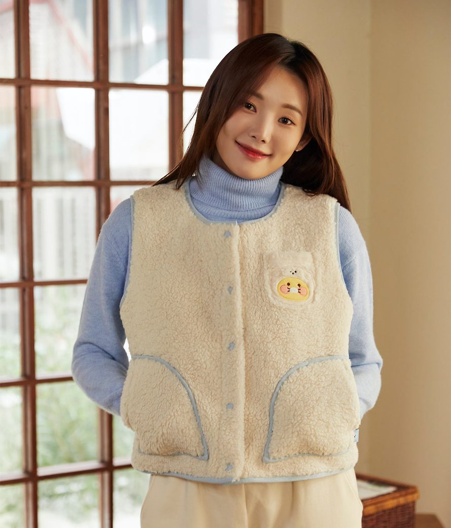 [KAKAO FRIENDS] Floofy Friends short wool vest OFFICIAL MD