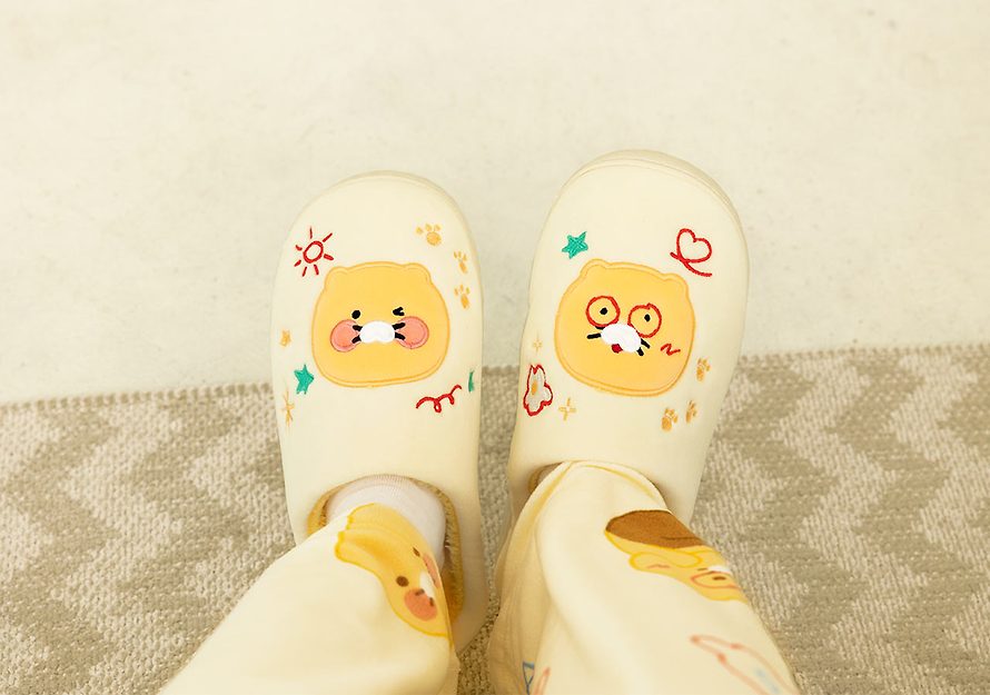 [KAKAO FRIENDS] choonsik's drawing slippers