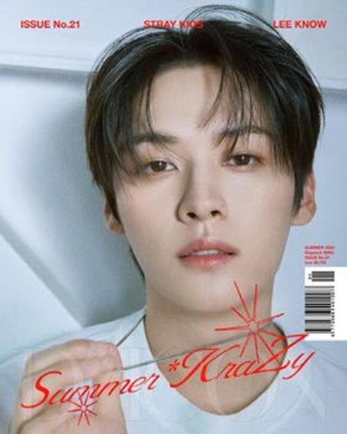 [STRAY KIDS]  DICON VOLUME N°21 STRAY KIDS : Summer KraZy OFFICIAL MD