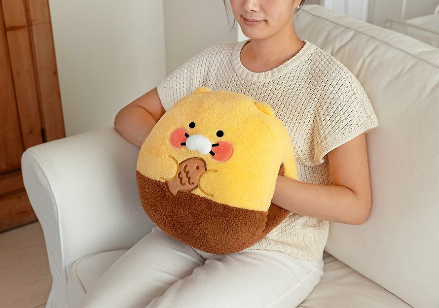 [KAKAO FRIENDS] Buccle Hand Warmer Cushion Chunsik OFFICIAL MD