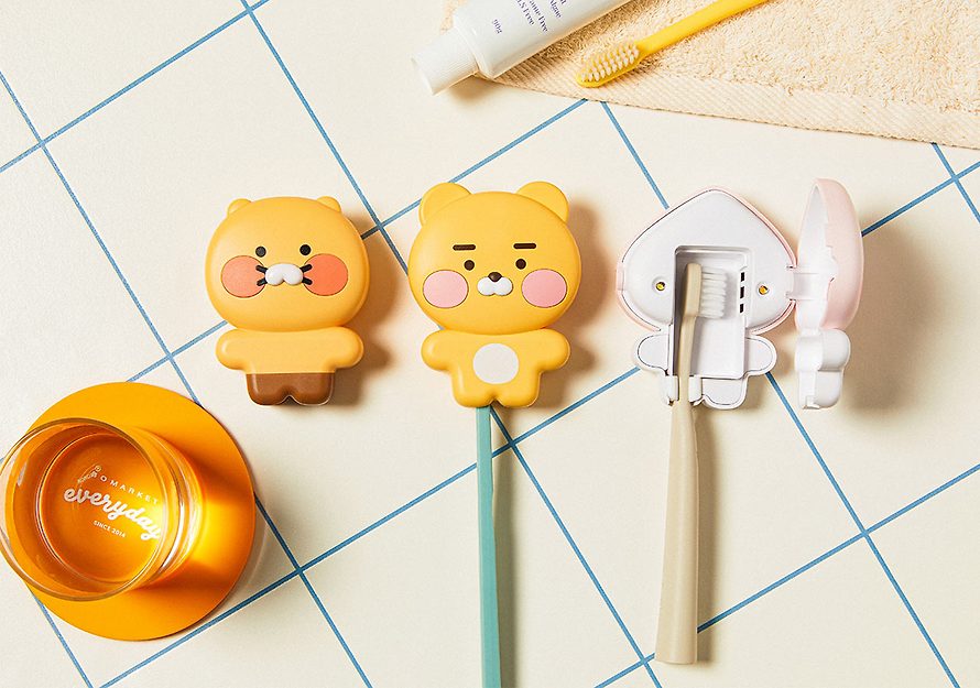 [KAKAO FRIENDS] Rosy Cheeks Toothbrush Sterilizer