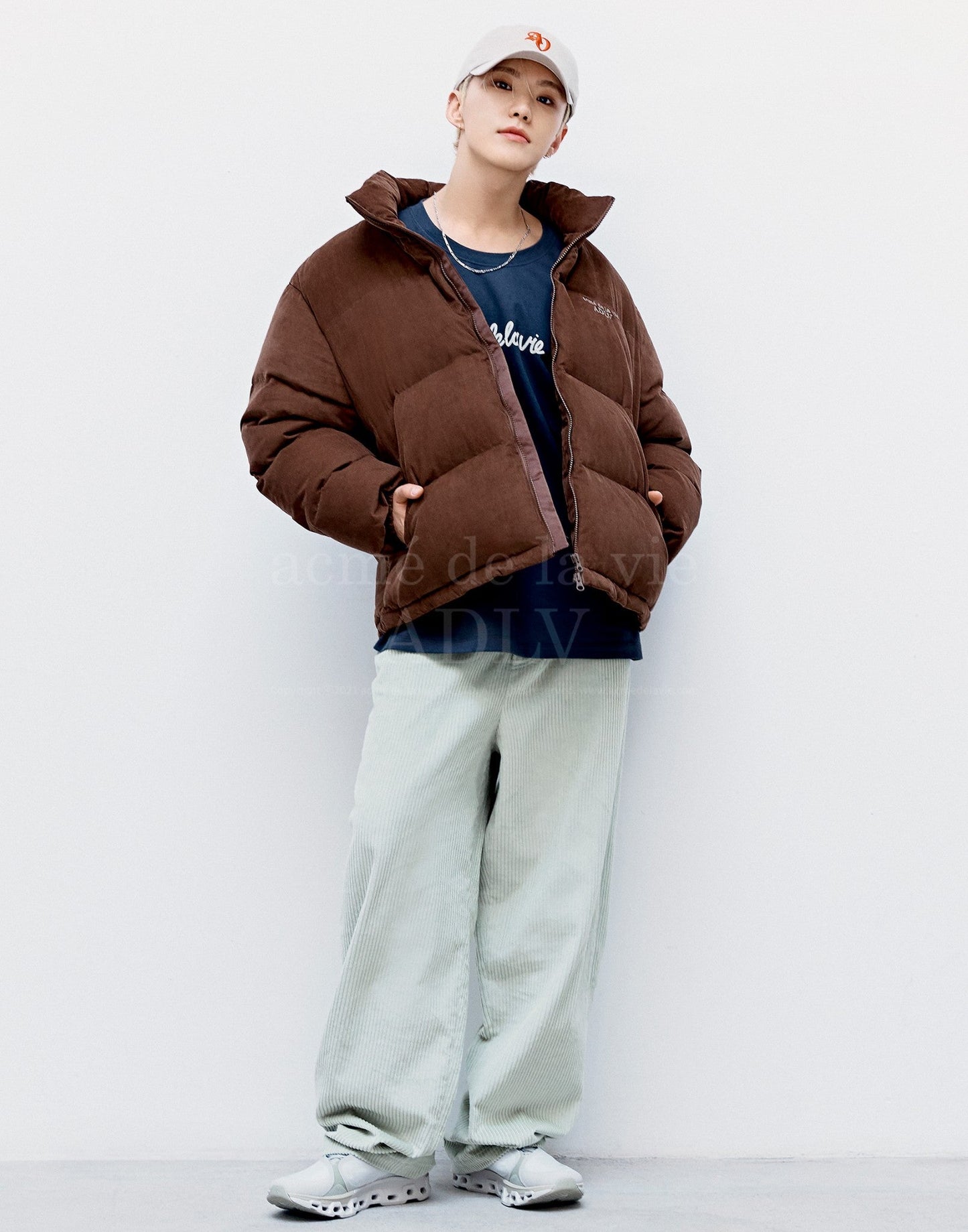 [SEVENTEEN] BASIC LOGO OVERSIZE CORDUROY SHORT DUCK DOWN JACKET OFFICIAL MD