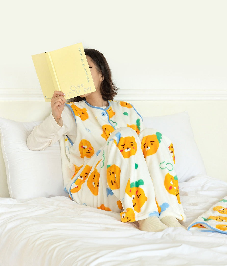 [KAKAO FRIENDS] Cozy Fleece Pants Chunsik/Ryan