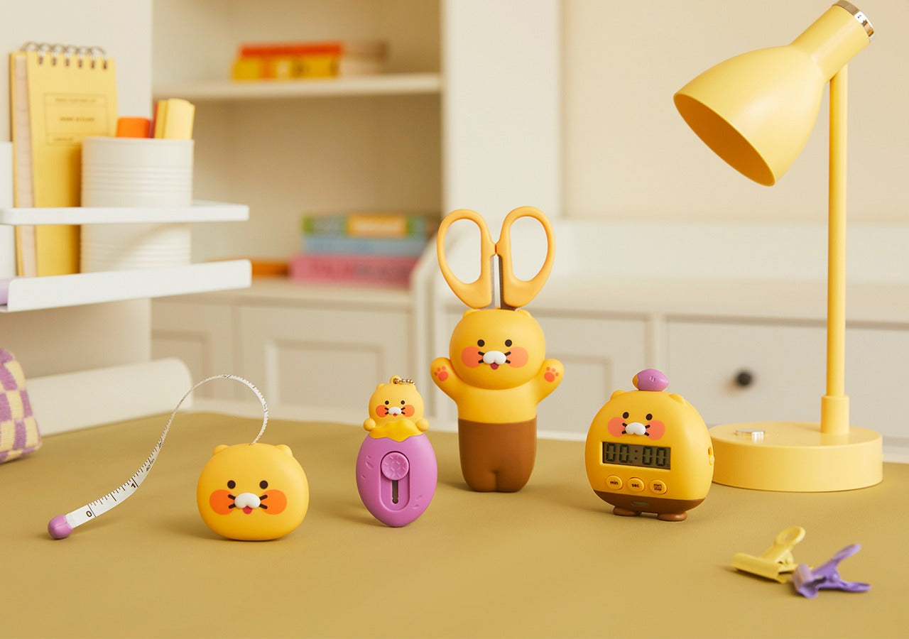 [KAKAO FRIENDS]  Chunsik Scissor Holder with Safety Cap