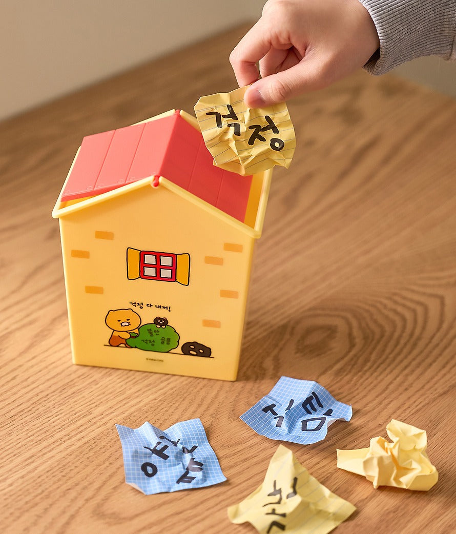 [KAKAO FRIENDS]Choonsik Doduk Series Worry Throwing Mini Trash Bin
