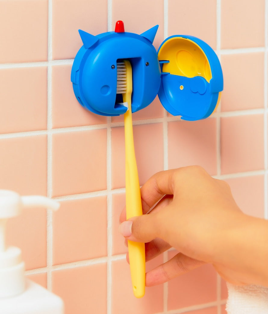 [KAKAO FRIENDS]Crayon Shin-chan x Kakao Friends Action Kamen Shower Scrubber