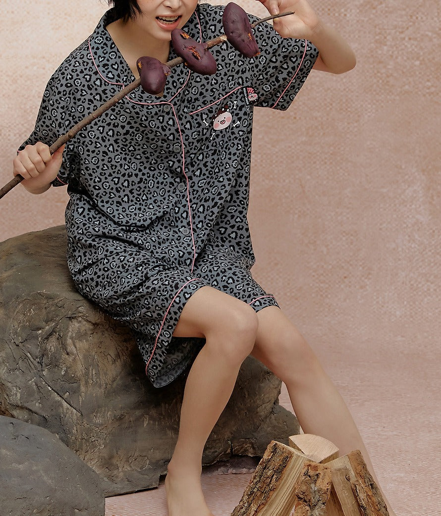 [KAKAO FRIENDS]Cave Age Pajama Collection Leopard Apeach