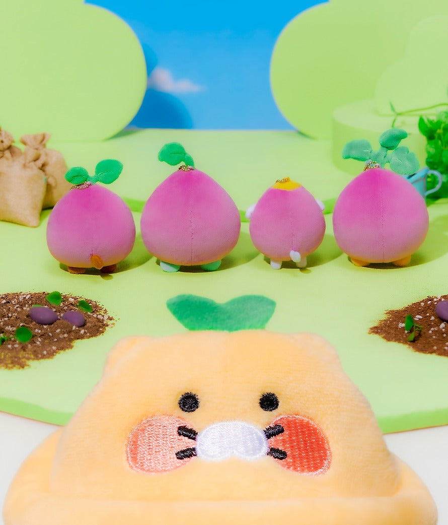 [KAKAO FRIENDS]Crayon Shin-chan x Kakao Friends Sweet Potato Plush Keyring Set