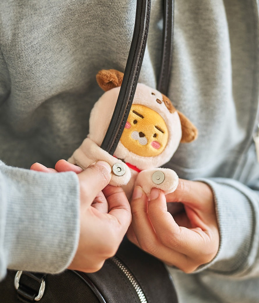 [KAKAO FRIENDS] Hug AirPods Pouch