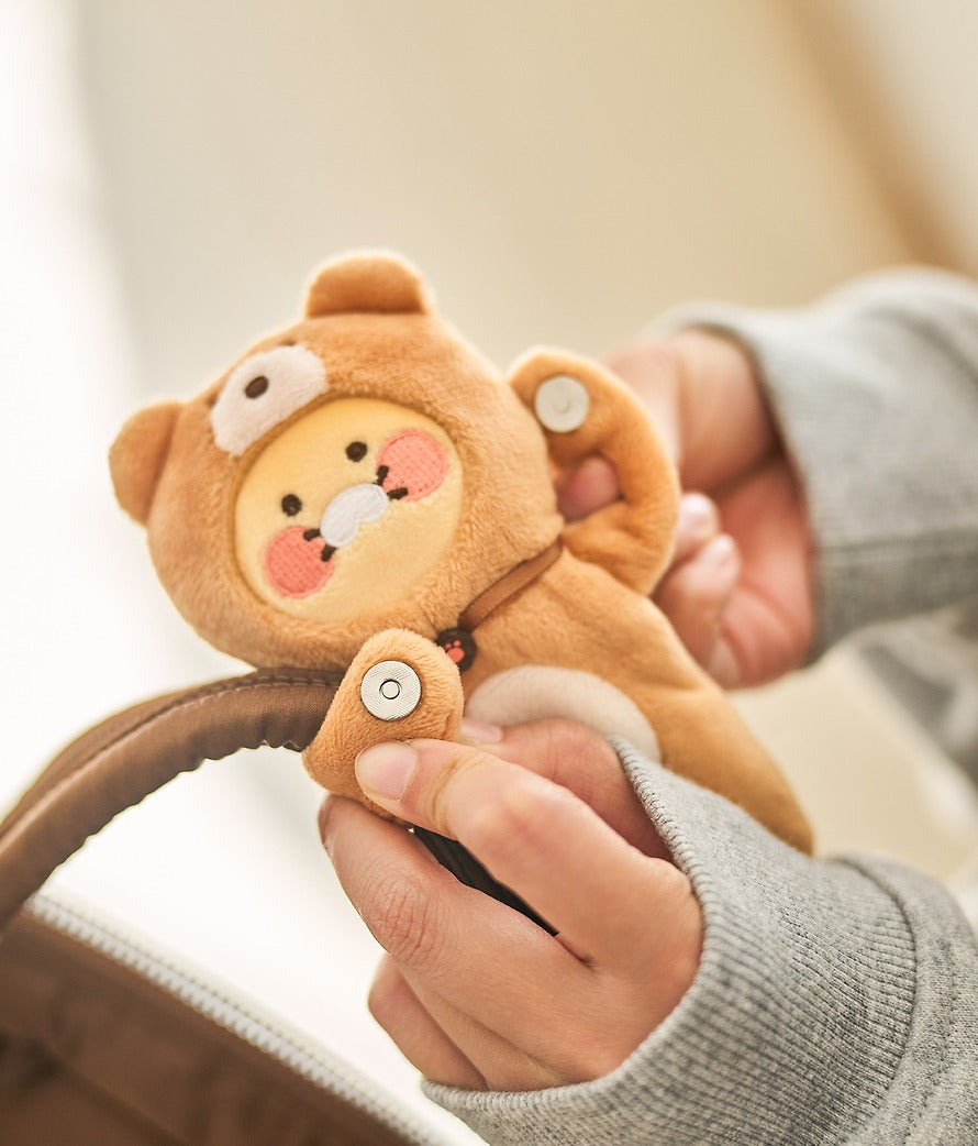[KAKAO FRIENDS] Hug AirPods Pouch