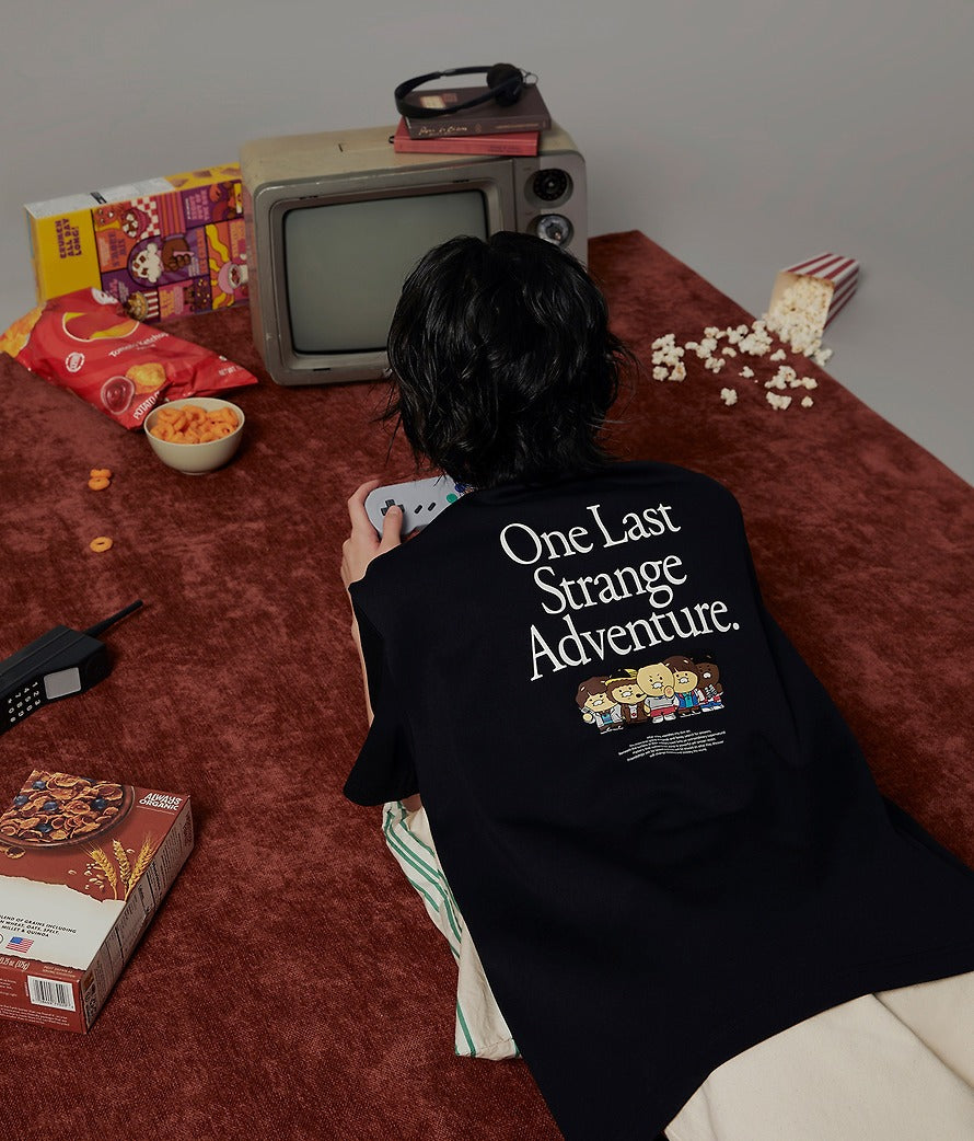 [KAKAO FRIENDS]XStranger Things Graphic Short Sleeve T-Shirt