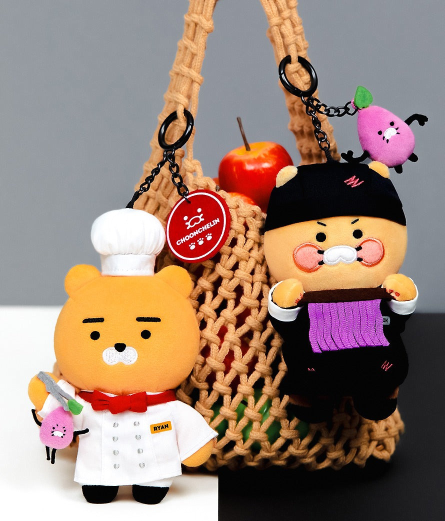 [KAKAO FRIENDS]Black and White Chef x Kakao Friends Chunsik Black Spoon Plush Keyring