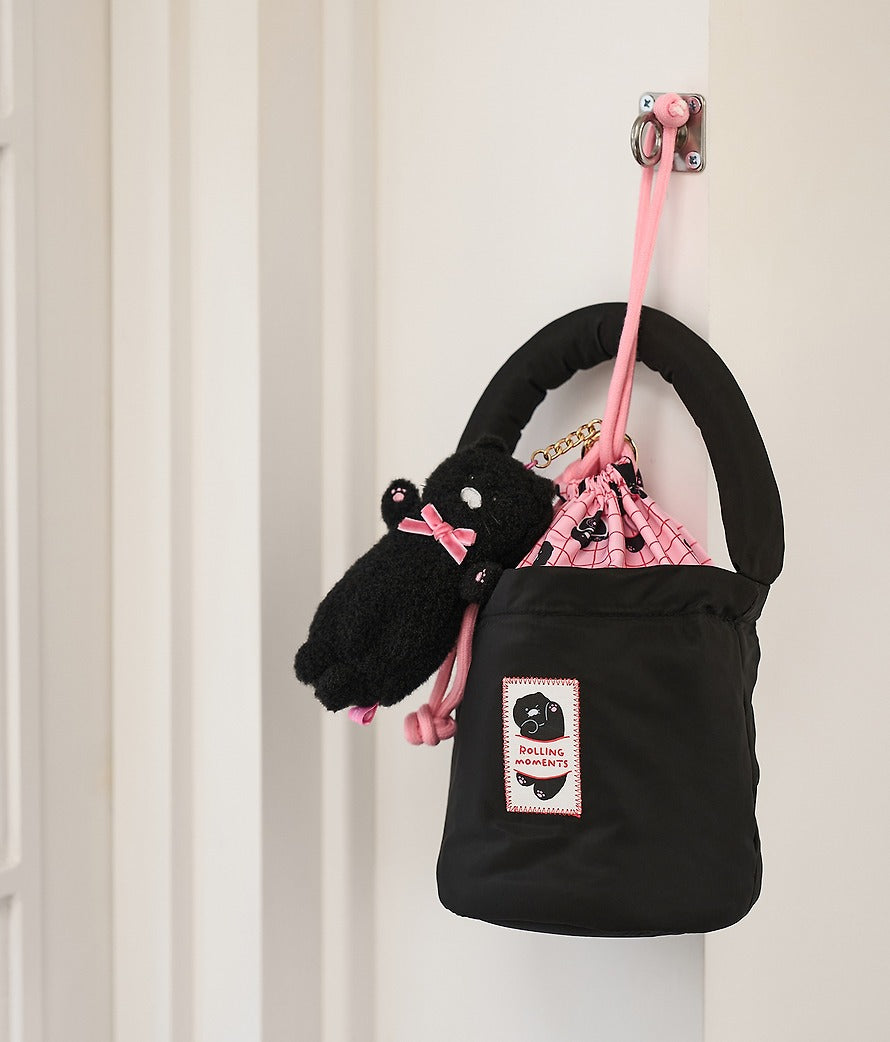 [KAKAO FRIENDS]Black Choonsik Padded Pouch Bag