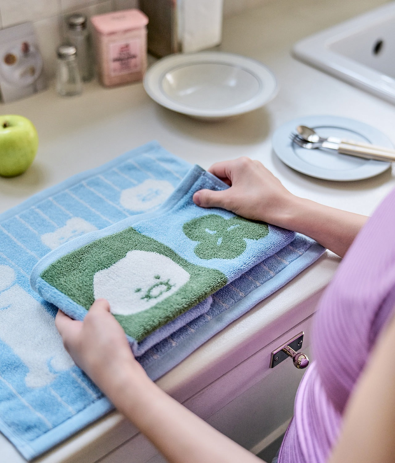 [KAKAO FRIENDS]FRIEDAY Hand Towel 2P Set (Chunsik Compact Cotton, 70g)