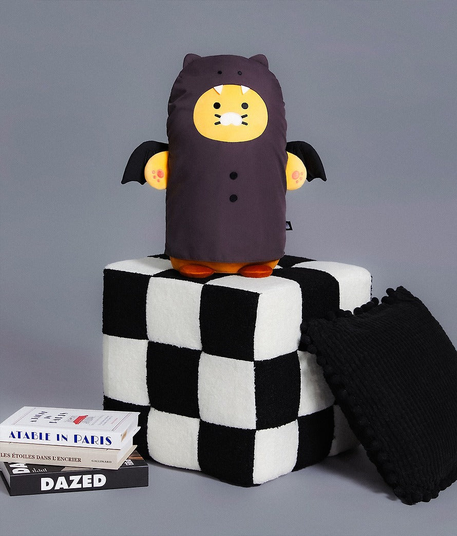 [KAKAO FRIENDS] Nyang Nyang Special Vampire Pillow Doll Chunsik