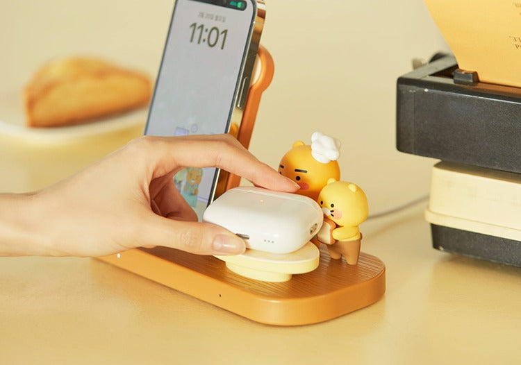 [KAKAO FRIENDS] 2 in 1 Wireless Charging Stand Bakery Ryan & Chunsik