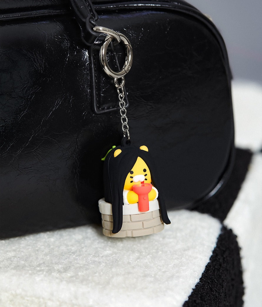 [KAKAO FRIENDS] Nyang Nyang Special LED Horror Chunsik Keyring Figure