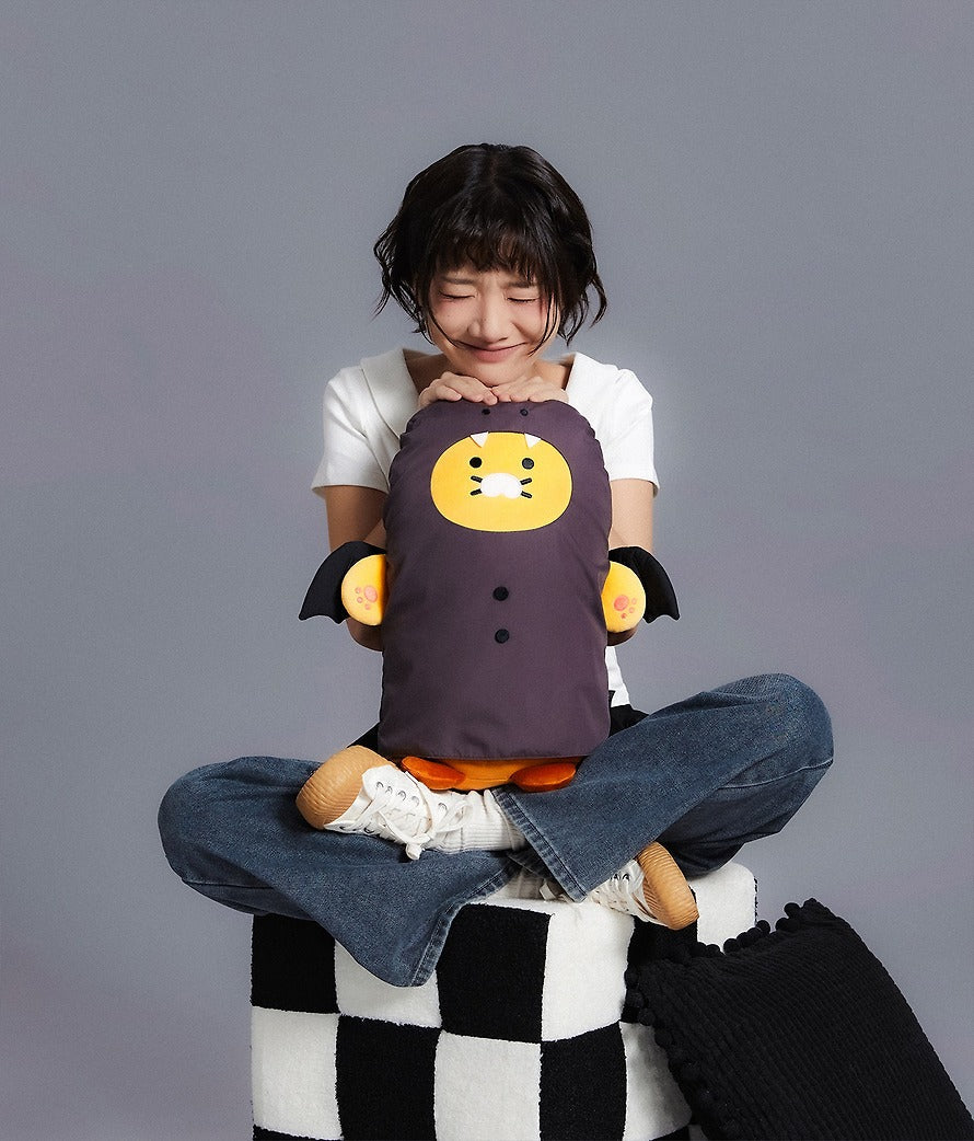 [KAKAO FRIENDS] Nyang Nyang Special Vampire Pillow Doll Chunsik