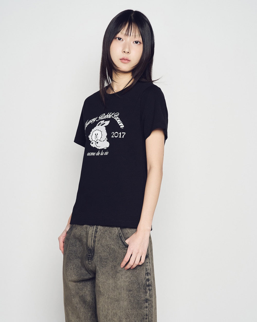 [LINE FRIEND]SWOMAN BROWN LINE FRIENDS SHORT SLEEVE T-SHIRT