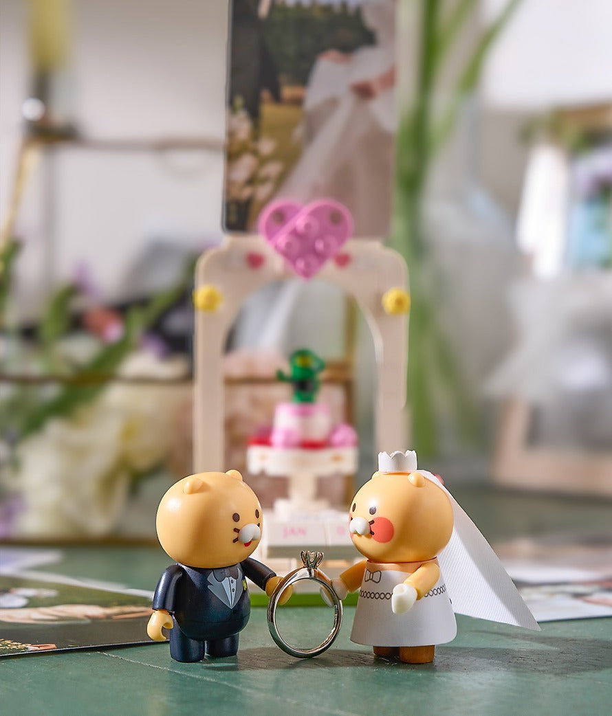 [KAKAO FRIENDS] Chunsik's Happy Wedding Brick Figure Set
