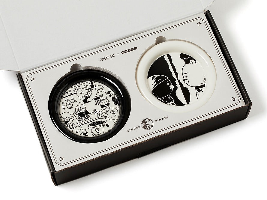 [KAKAO FRIENDS]Black and White Chef Plate Set (2 Pieces)