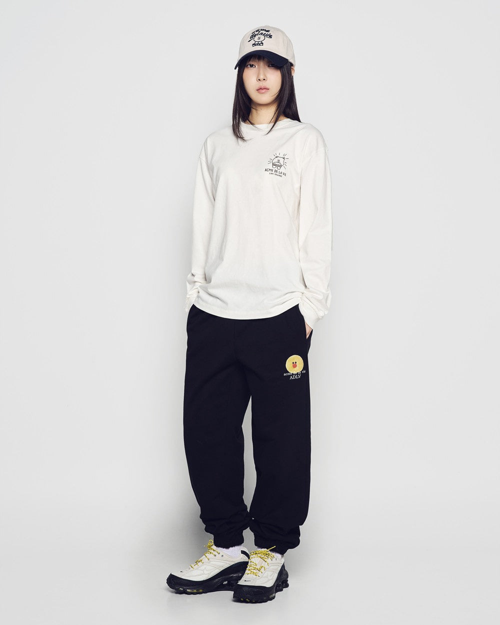 [LINE FRIEND]BASIC LOGO WITH LINE FRIENDS JOGGER PANTS
