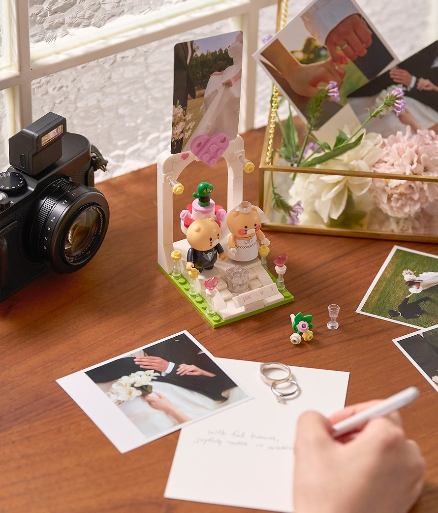 [KAKAO FRIENDS] Chunsik's Happy Wedding Brick Figure Set