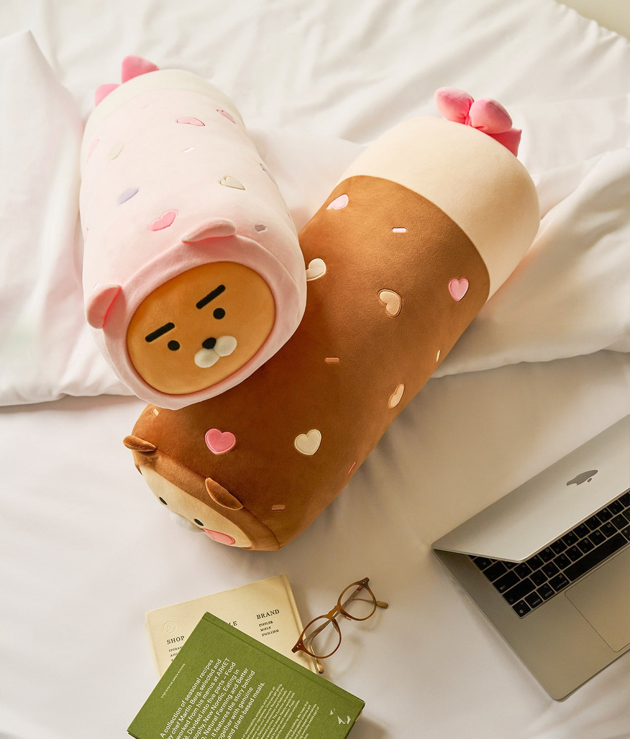 [KAKAO FRIENDS]Roly-Poly Chunsik & Ryan Long PillowRoly-Poly Chunsik & Ryan Long Pillow
