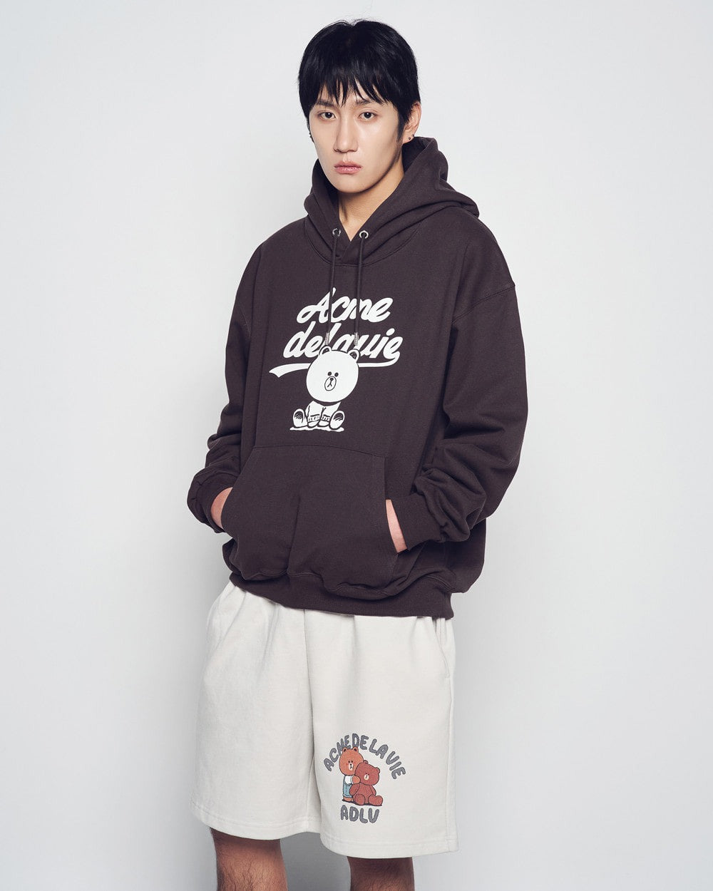 [LINE FRIEND]BEAR DOLL HUG BROWN LINE FRIENDS SHORT PANTS