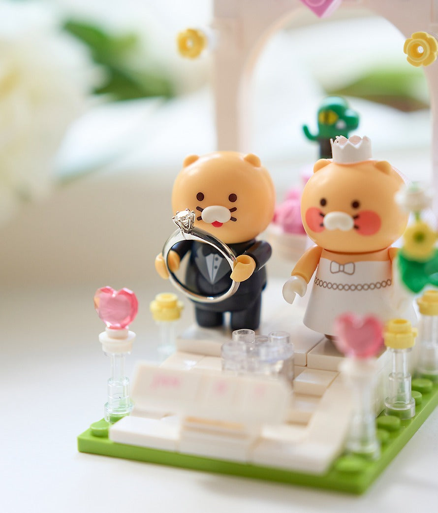 [KAKAO FRIENDS] Chunsik's Happy Wedding Brick Figure Set