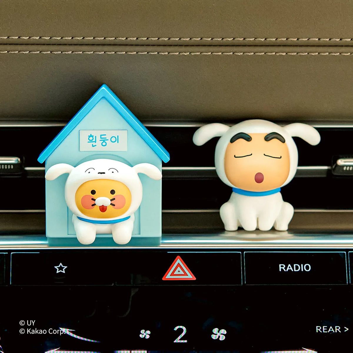 [KAKAO FRIENDS]Crayon Shin-chan x Kakao Friends Car Air Vent Directional Clip & Figure Set