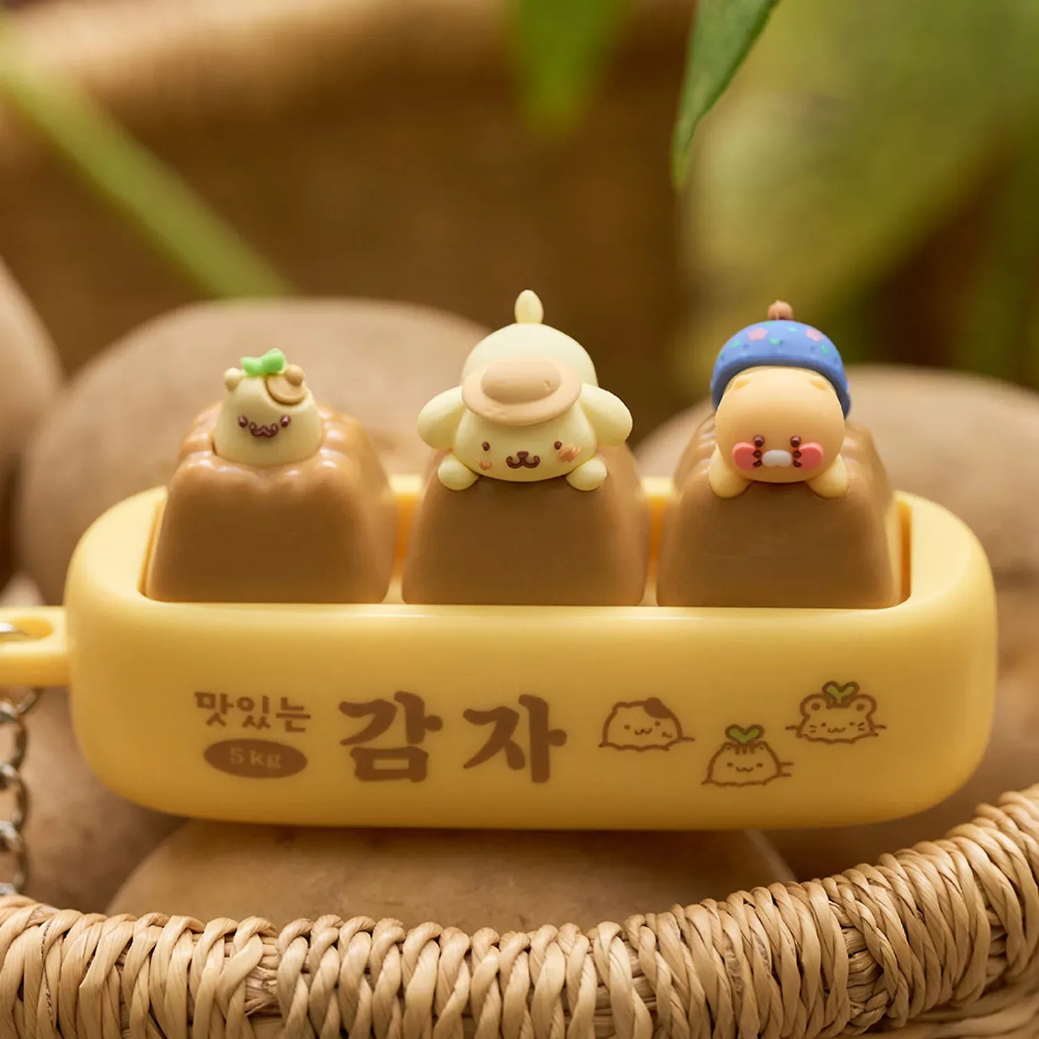 [KAKAO FRIENDS] Pompompurin x Kakao Friends Clicker Keycap Figure Keyring Chunshik
