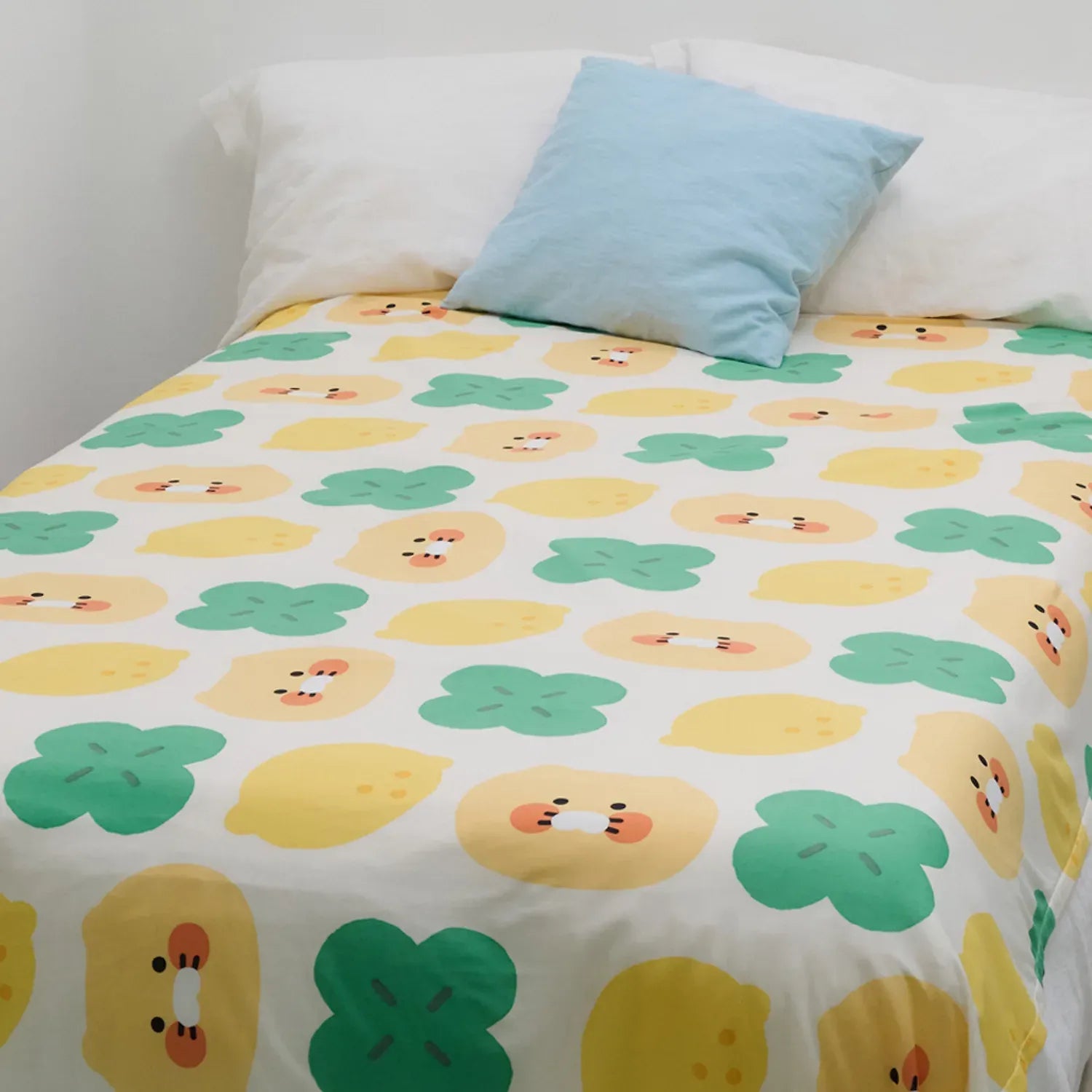 [KAKAO FRIENDS]Lucky Day Cool-Touch Home Blanket (Chunsik)