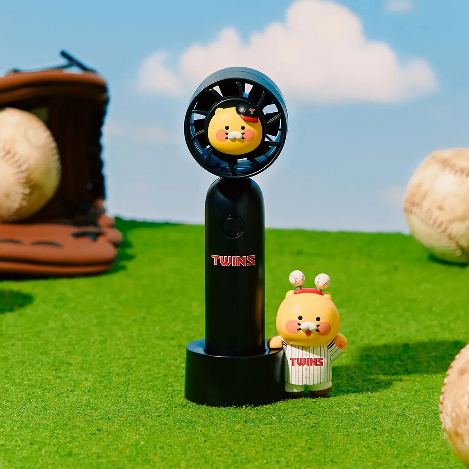 [KAKAO FRIENDS] KBO x Kakao Friends Chunshik Handheld Fan Collection