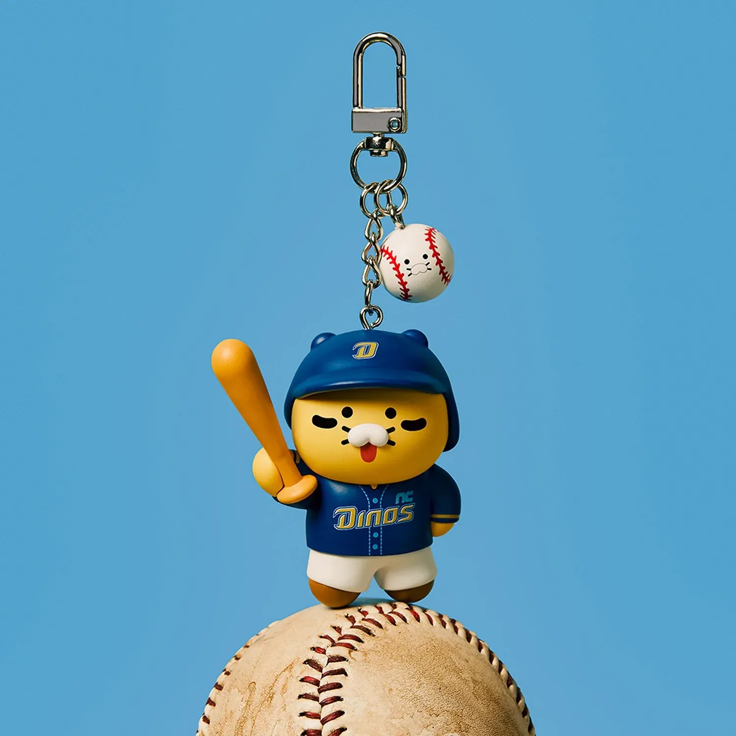 [KAKAO FRIENDS] KBO x Kakao Friends Chunshik Batter Figure Keyring Collection