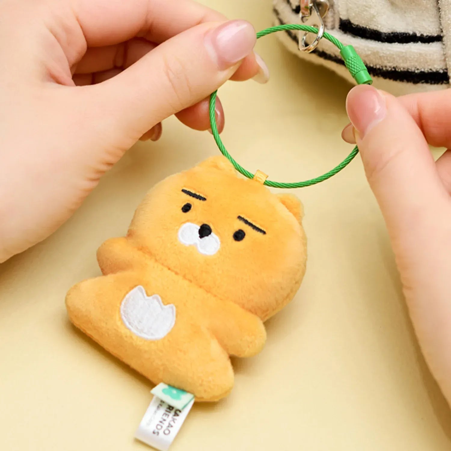 [KAKAO FRIENDS]Tiny Flat Plush Keyring Set Ryan and Chunshik