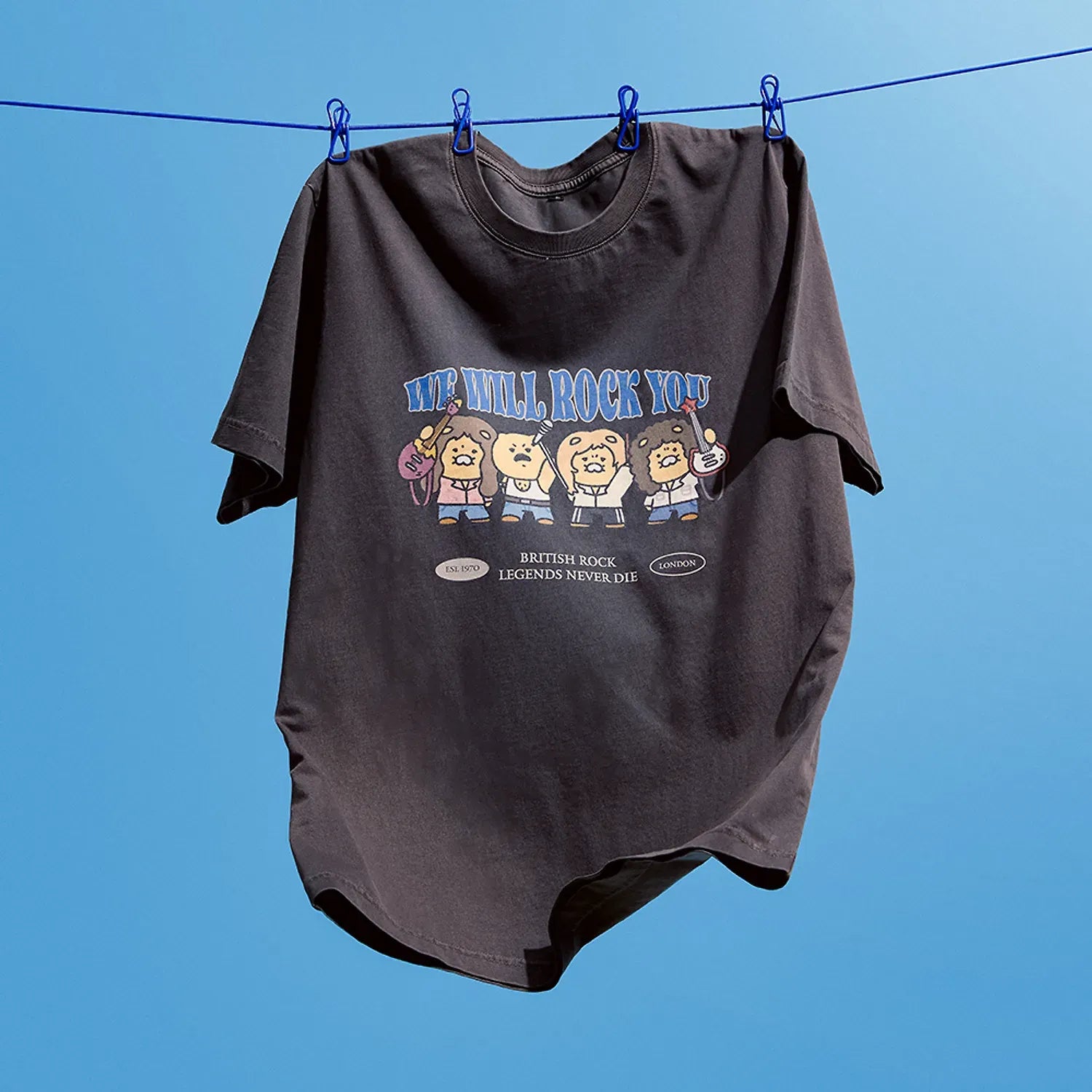 [KAKAO FRIENDS] QUEEN x Kakao Friends T-Shirt  Chunshik