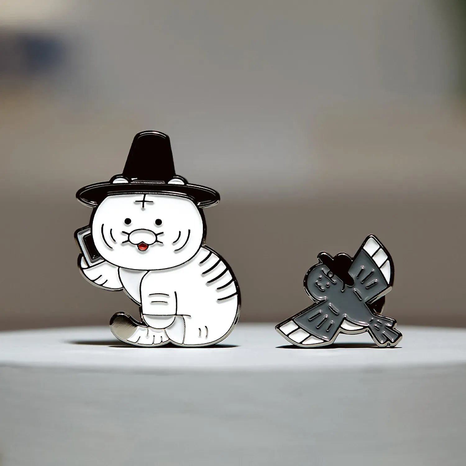 [KAKAO FRIENDS]Kakao Friends Korean Traditional Badge Set Collection