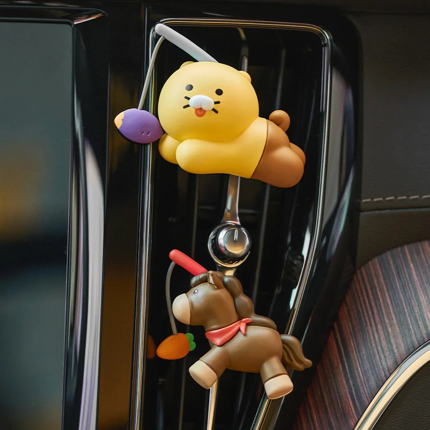 [KAKAO FRIENDS] Chunsik Lucky Pony Day Car Air Freshener and Keyring Set