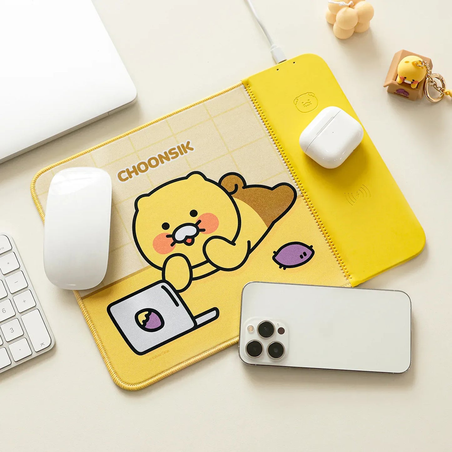 [KAKAO FRIENDS] Chunsik Wireless Charging Mouse Pad