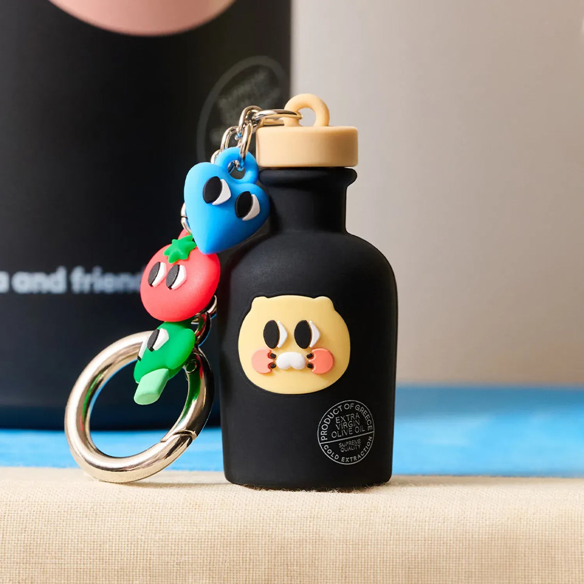 [KAKAO FRIENDS]I.A.I.A.I Friends Olive Oil Bottle Figure Keyring
